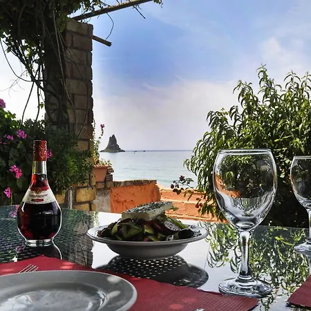 Dandidis Seaside Penzion *
